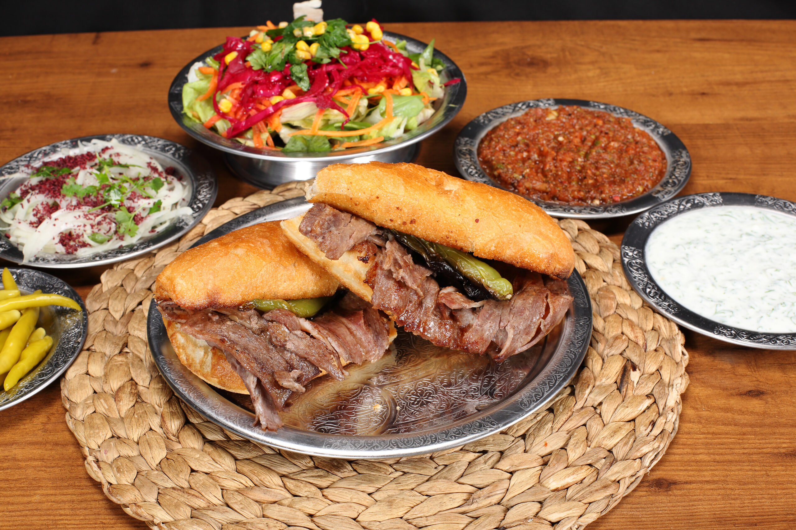 Ekmek Arası Döner