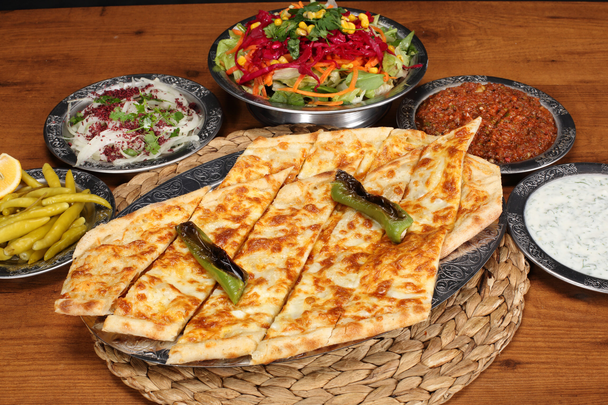 Kaşarlı Pide
